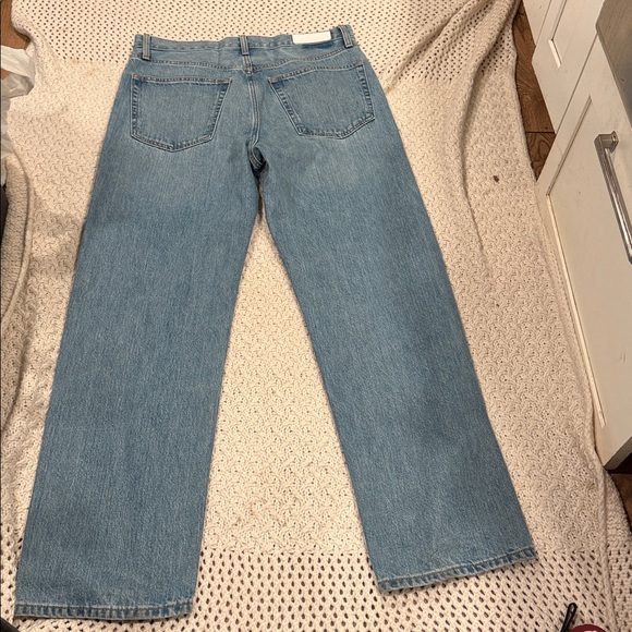 /RE/DONE WOMENS 28
SEASON CODE: SSN2-2307
STYLE: 148-03WLOSISH: WASTED INDIGO - Picture 8 of 13